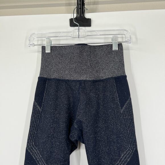 Athleta Twilight 2.0 Cropped Tight Leggings Navy Blue Metallic Glitter Sparkle - Picture 2 of 7